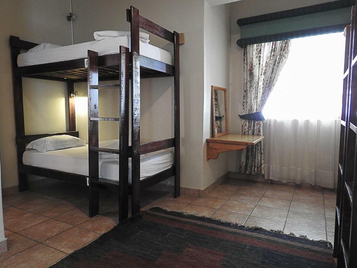 Mosselbay Backpackers Hostel Mossel Bay Exterior photo